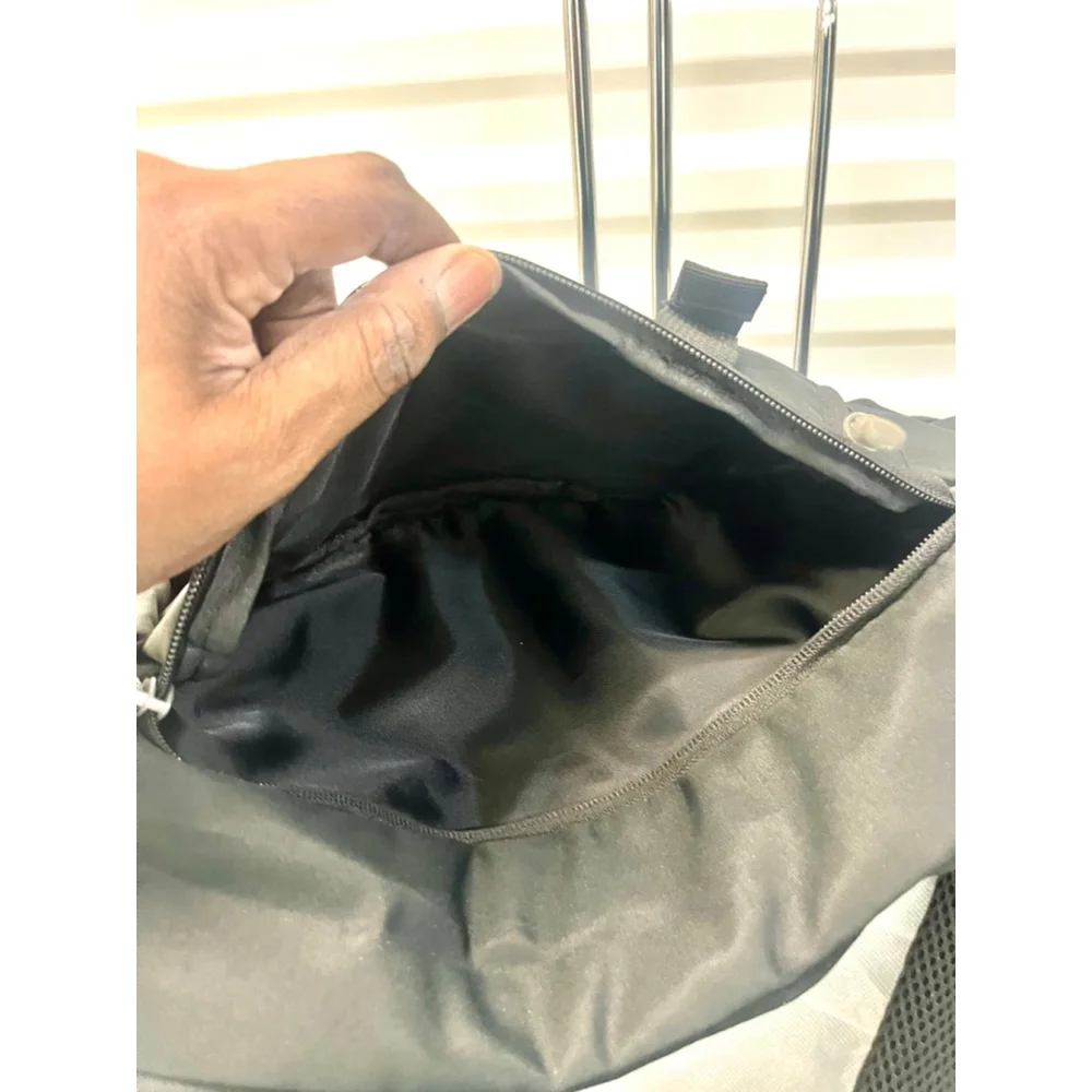 Ozark Trail Sling Pack Black 9 L Messenger Bag Adult - Picture 4 of 8